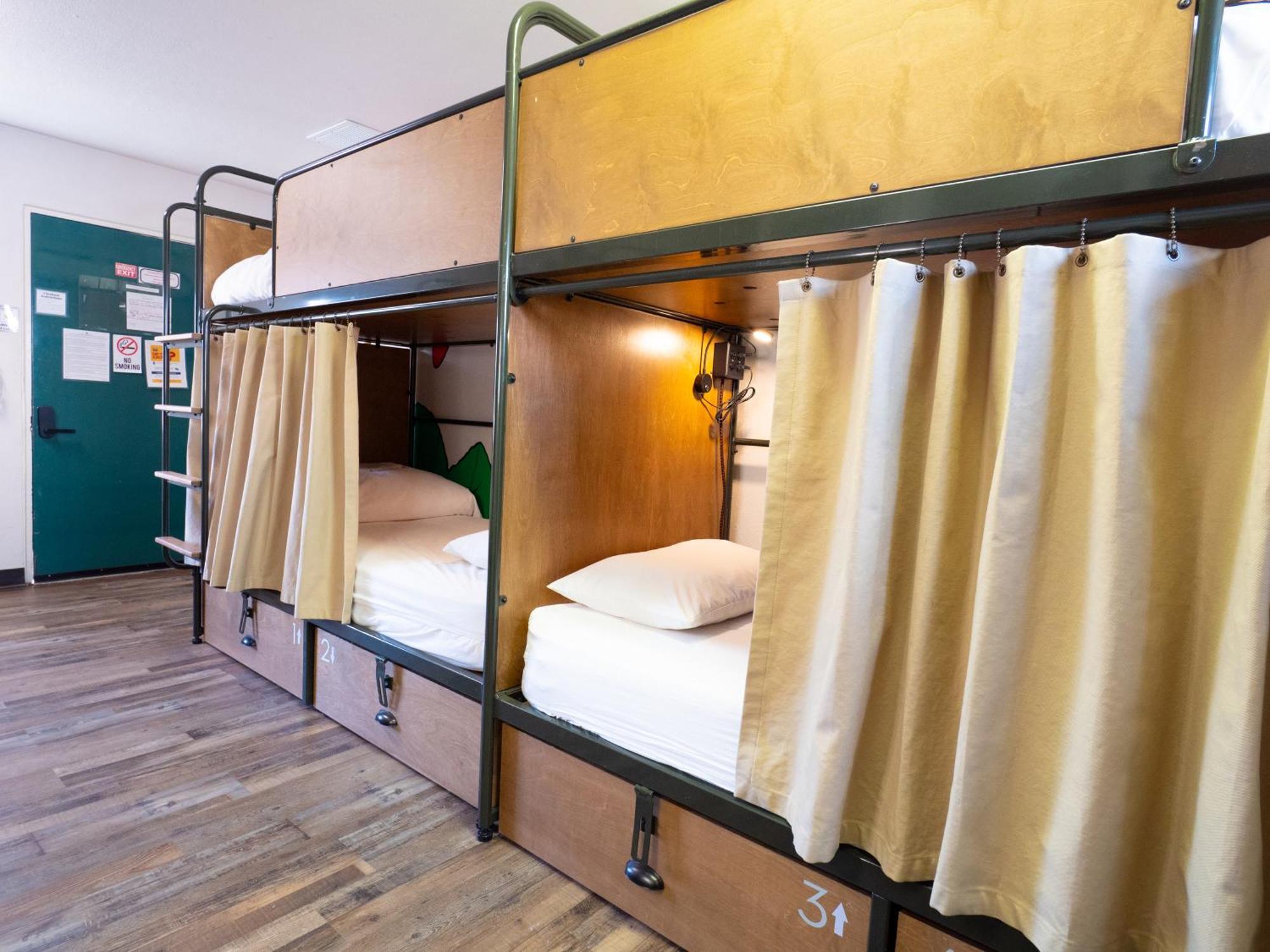 Rad Hostel Colorado Springs Luaran gambar